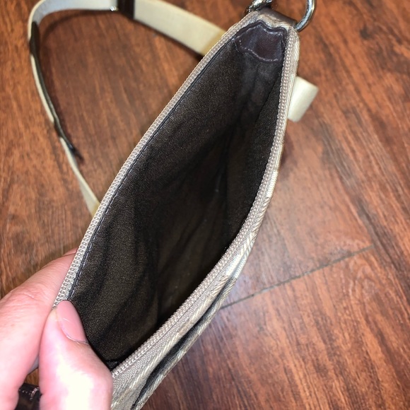 Coach Satchel - Picture 4 of 4